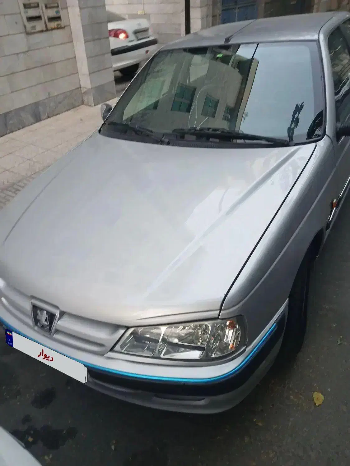 ماشین پژوپارس نقره ای|خودرو سواری و وانت|تهران, میرداماد|دیوار