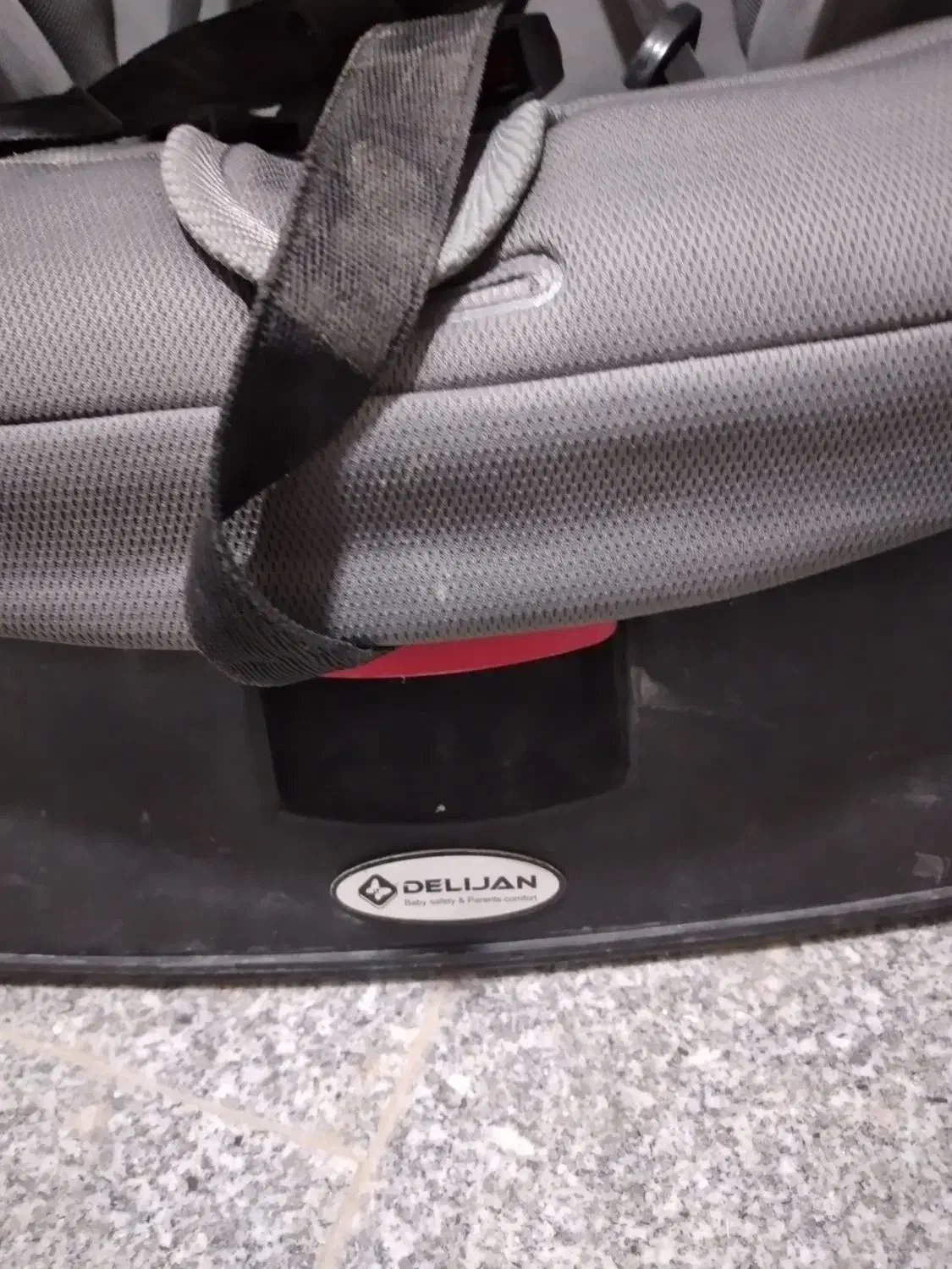 صندلی ماشین کودک|تخت و صندلی بچه|جهرم, |دیوار