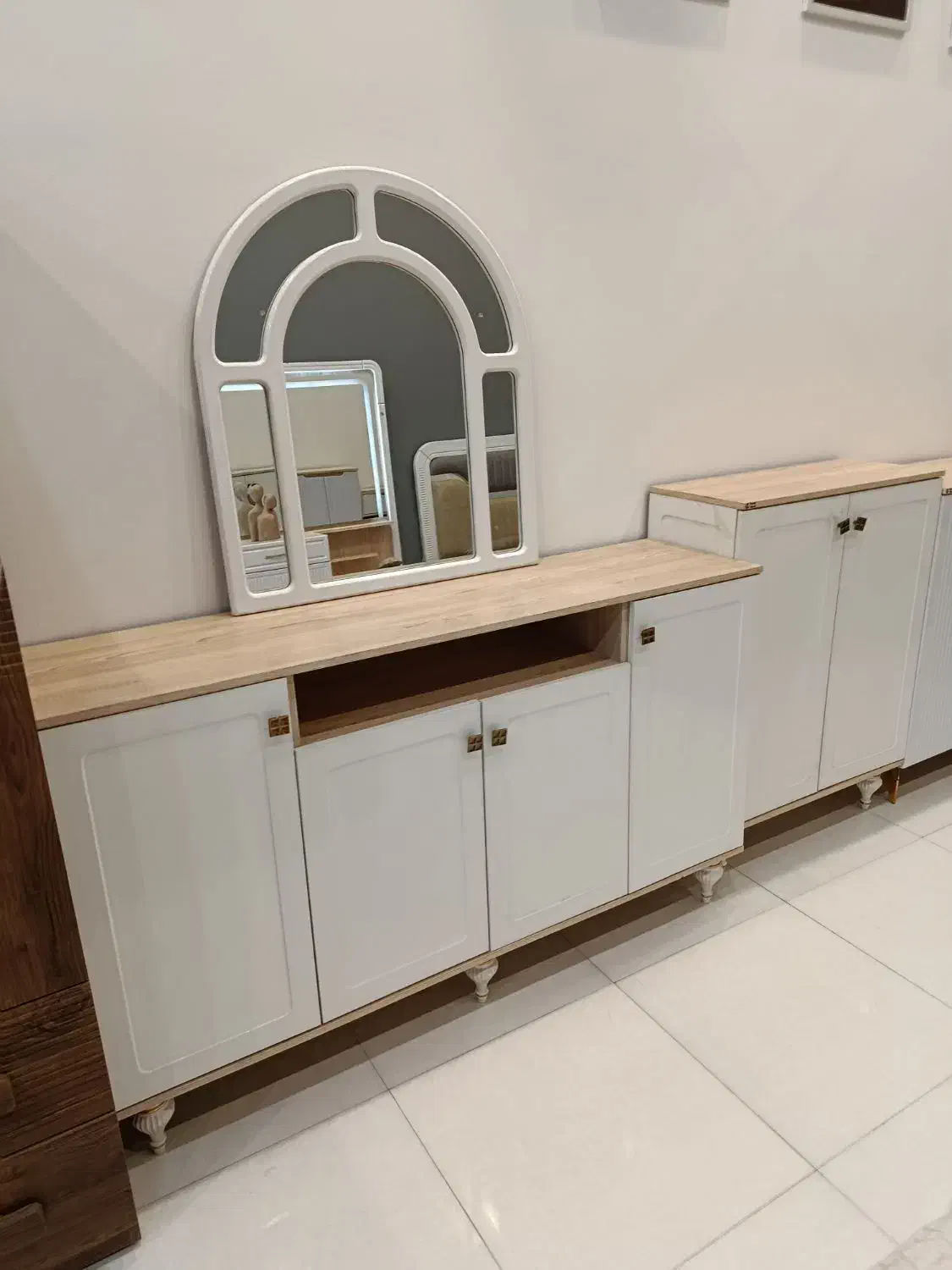 جاکفشی و آینه کنسول|جاکفشی، کمد، دراور|مشهد, گرجی علیا|دیوار