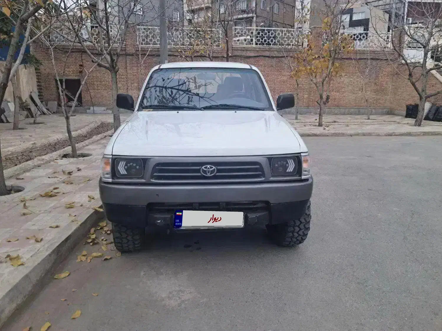 تویتا هایلوکس تایگر (نیوفیس)|خودرو سواری و وانت|سنندج, |دیوار