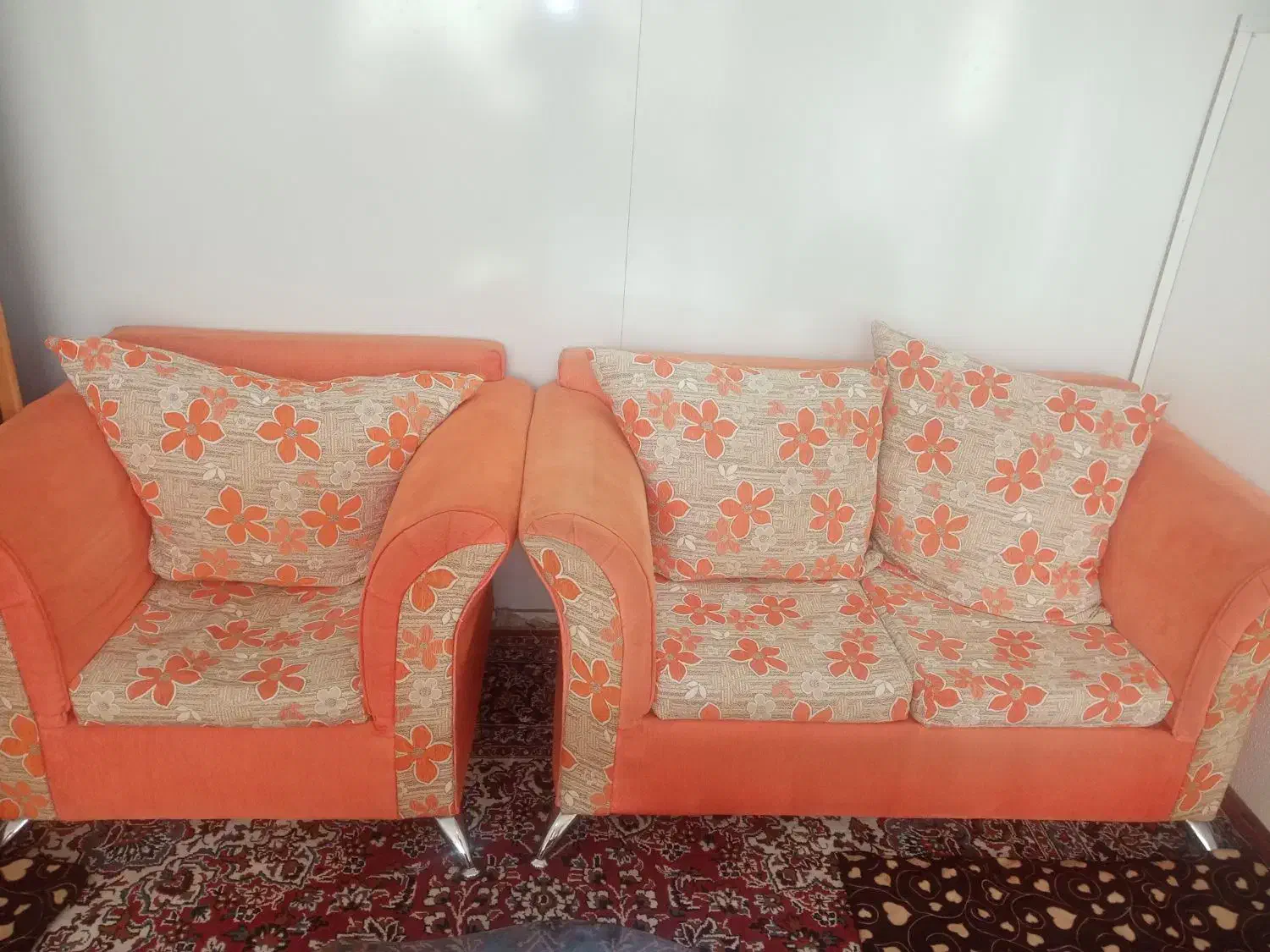 مبلمان راحتی|مبلمان خانگی و میز عسلی|اصفهان, قهجاورستان|دیوار