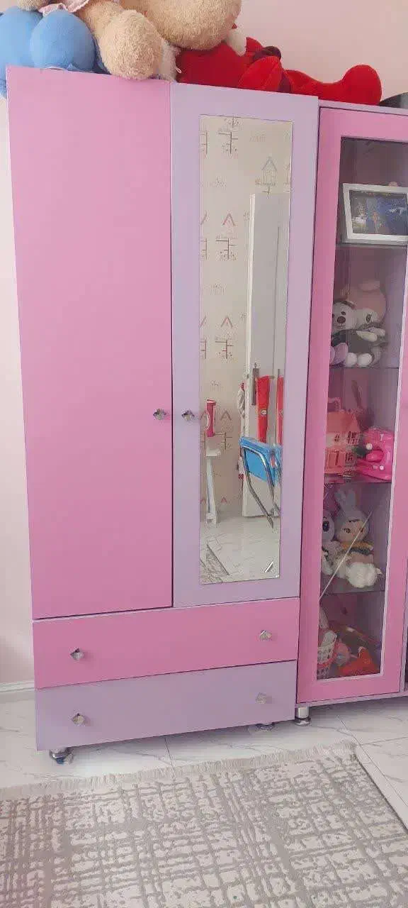 سرویس خواب ۴تکه نوجوان|تخت و سرویس خواب|مشهد, هنرستان|دیوار