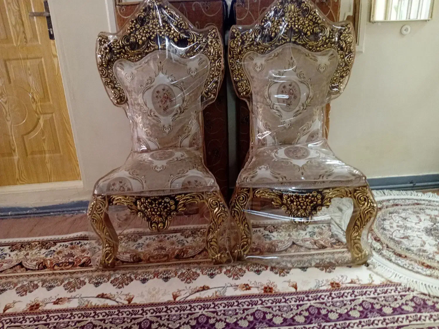 مبل سلطنتی|مبلمان خانگی و میز عسلی|خرمآباد, |دیوار