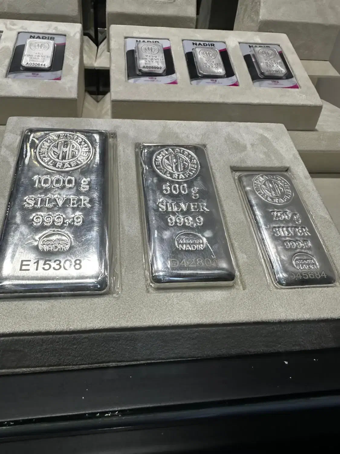 شمش نقره|کلکسیون اشیاء عتیقه|تهران, صادقیه|دیوار