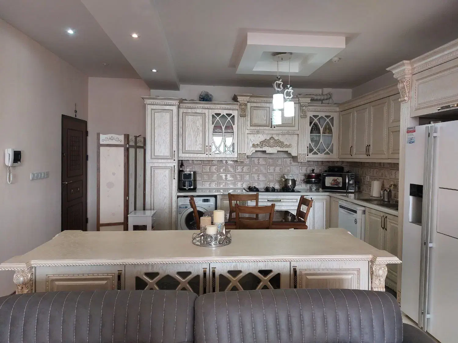 آپارتمان  طبقه دوم ،سند،سه خواب،نبش ابوطالب ۲۶،|فروش آپارتمان|مشهد, گلبرگ|دیوار