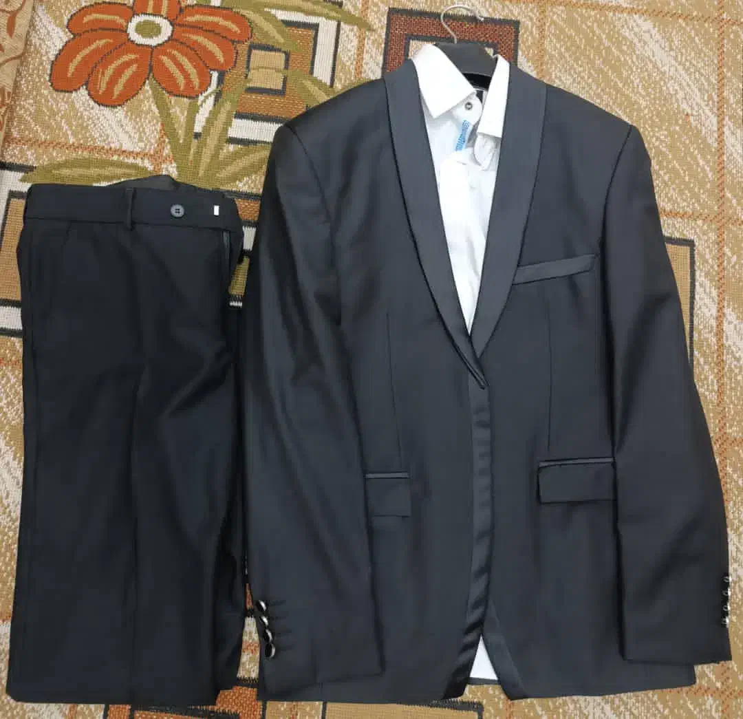 کت وشلوار|لباس|فسا, |دیوار