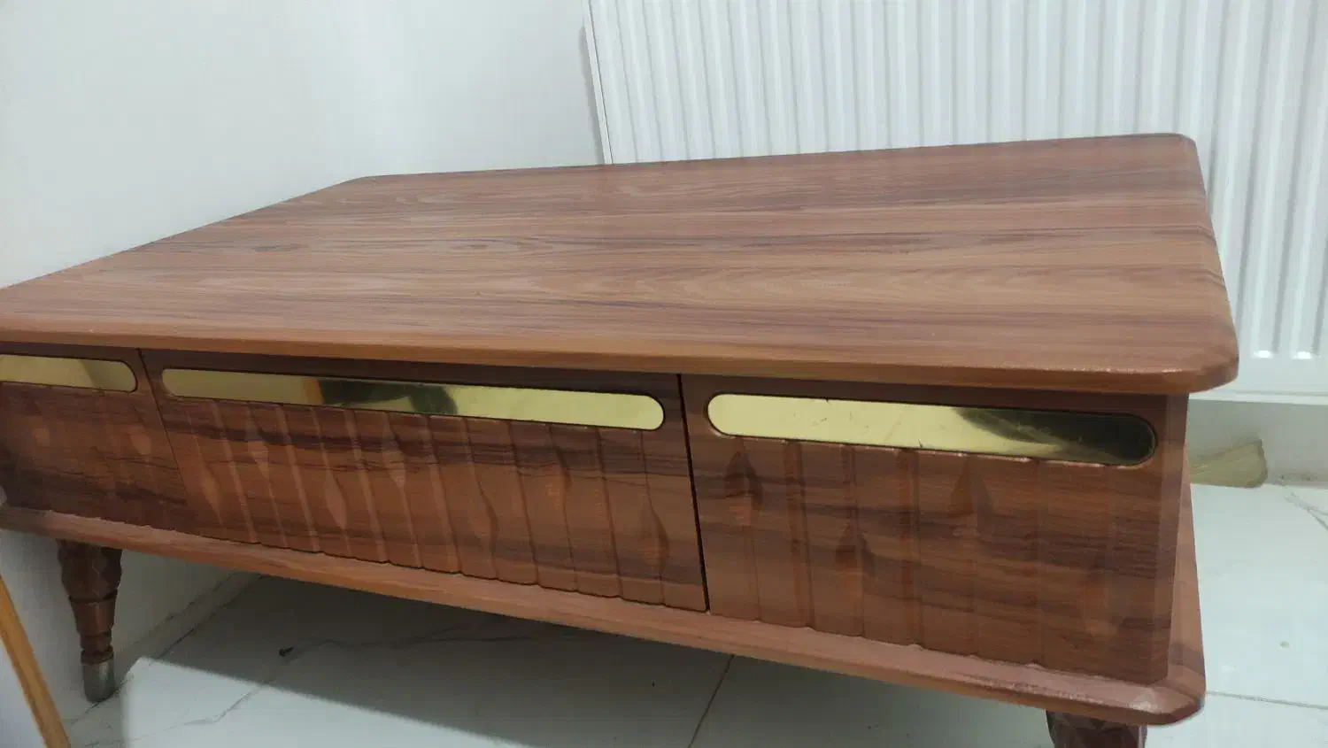 میزعسلی|مبلمان خانگی و میز عسلی|اشتهارد, |دیوار