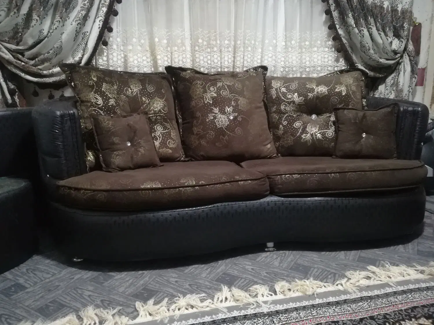 مبل راحتی 7 نفره در حد|مبلمان خانگی و میز عسلی|ملایر, |دیوار