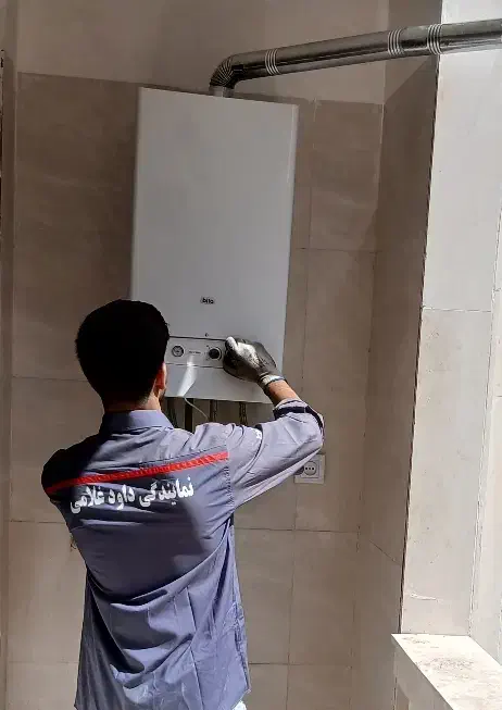 نصب اصولی انواع پکیج و رادیاتور|آبگرمکن، پکیج، شوفاژ|نسیم‌شهر, |دیوار