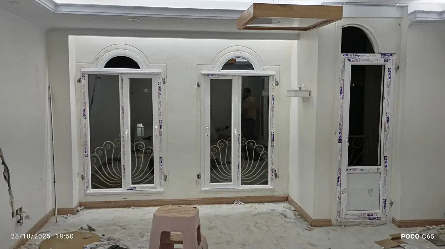 درب و پنجرههای دوجداره UPVCوتوری های پلیسه ث|خدمات پیشه و مهارت|کرج, خرمدشت|دیوار