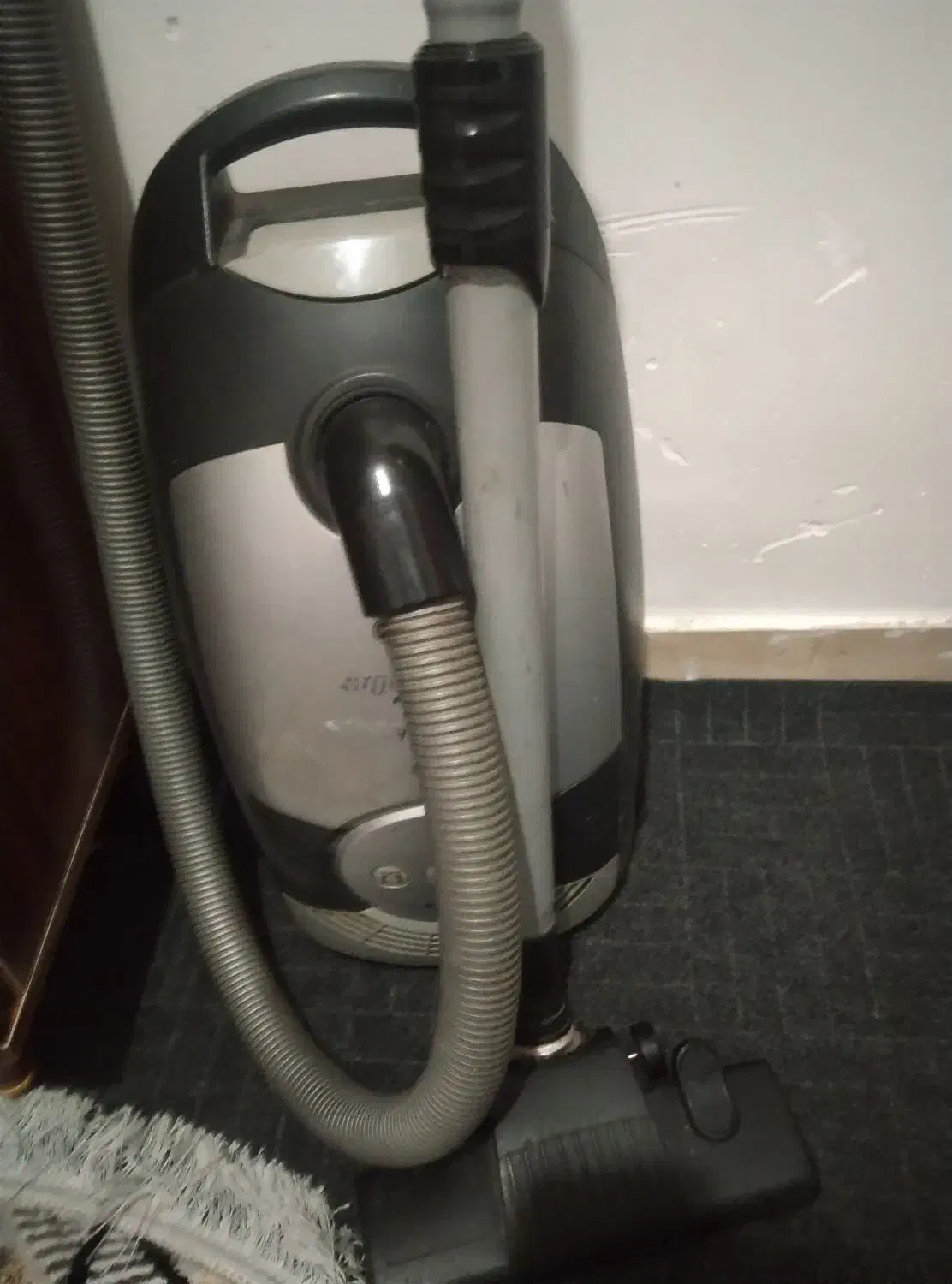 جارو برقی|جاروبرقی، جارو شارژی، بخارشو|الیگودرز, |دیوار