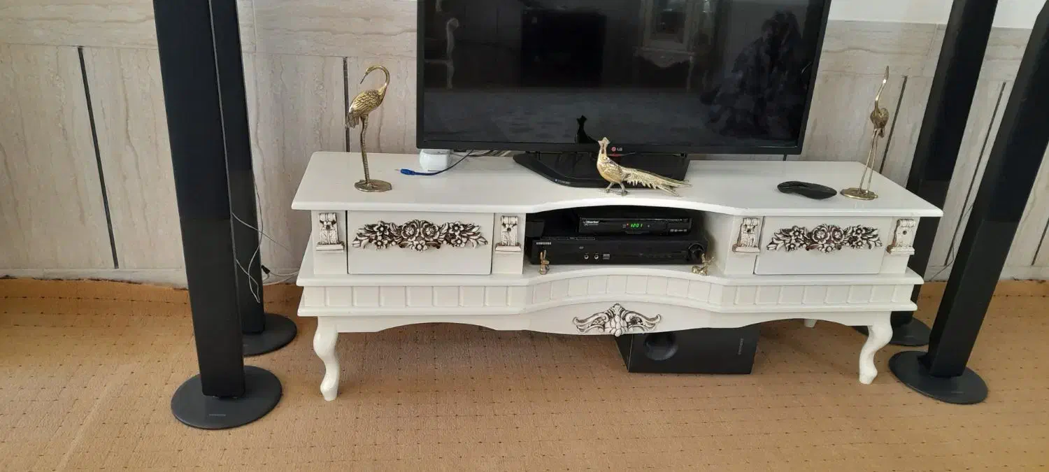 میز تلویزیون جاکفشی نو نو مناسب جهیزینه|جاکفشی، کمد، دراور|تربت‌حیدریه, سرمحله|دیوار