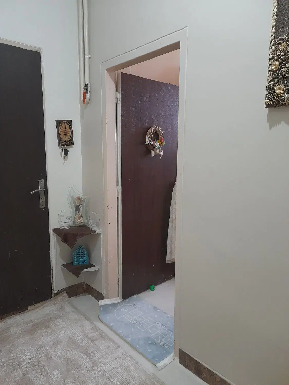 آپارتمان ۹۵ متری مجتمع سیستانی|فروش آپارتمان|قم, تعویض پلاک|دیوار