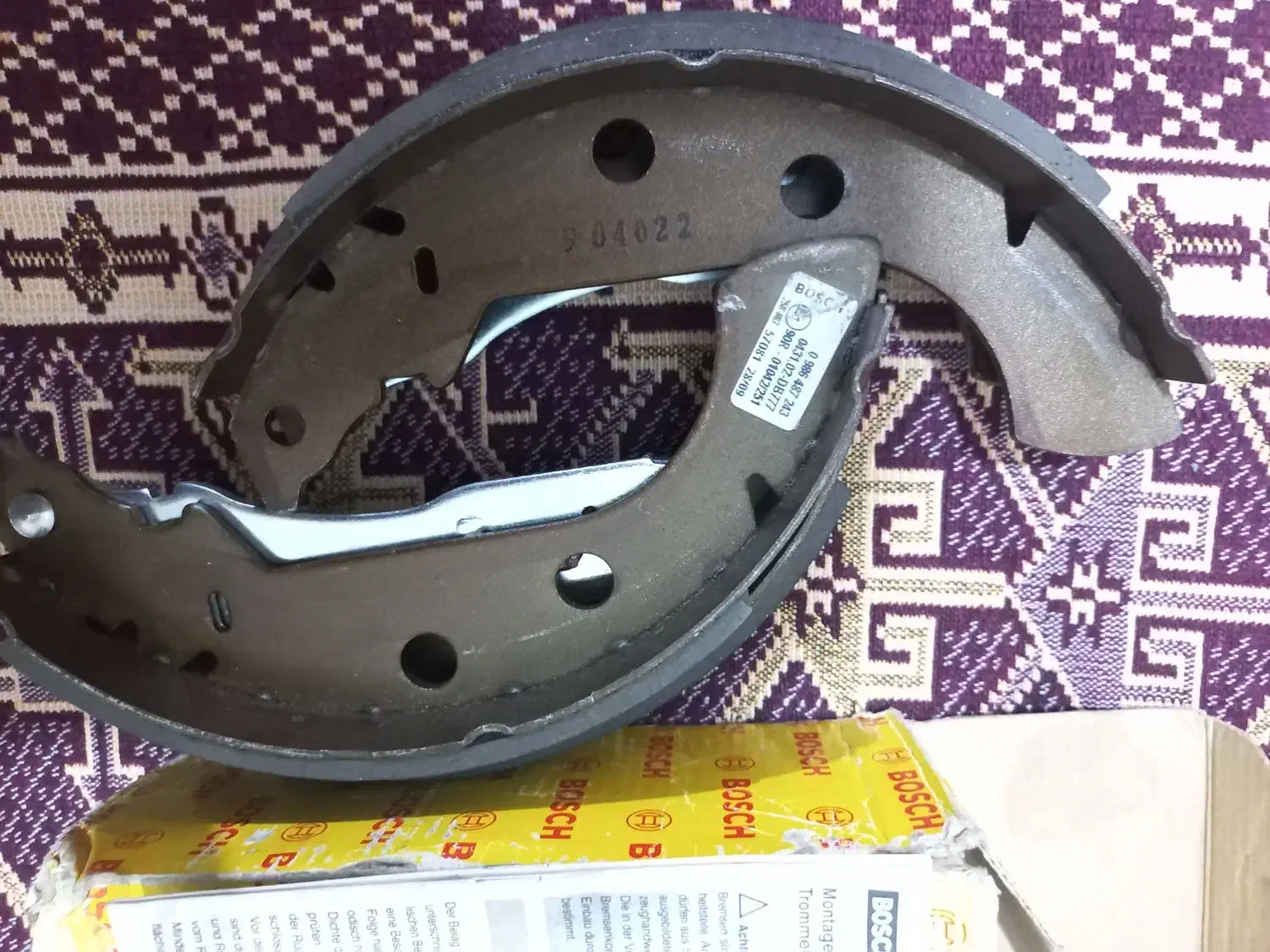 لنت عقب پژو ۴۰۵ بوش اصلی و لوازم دیگر|قطعات یدکی و لوازم جانبی|نسیم‌شهر, |دیوار