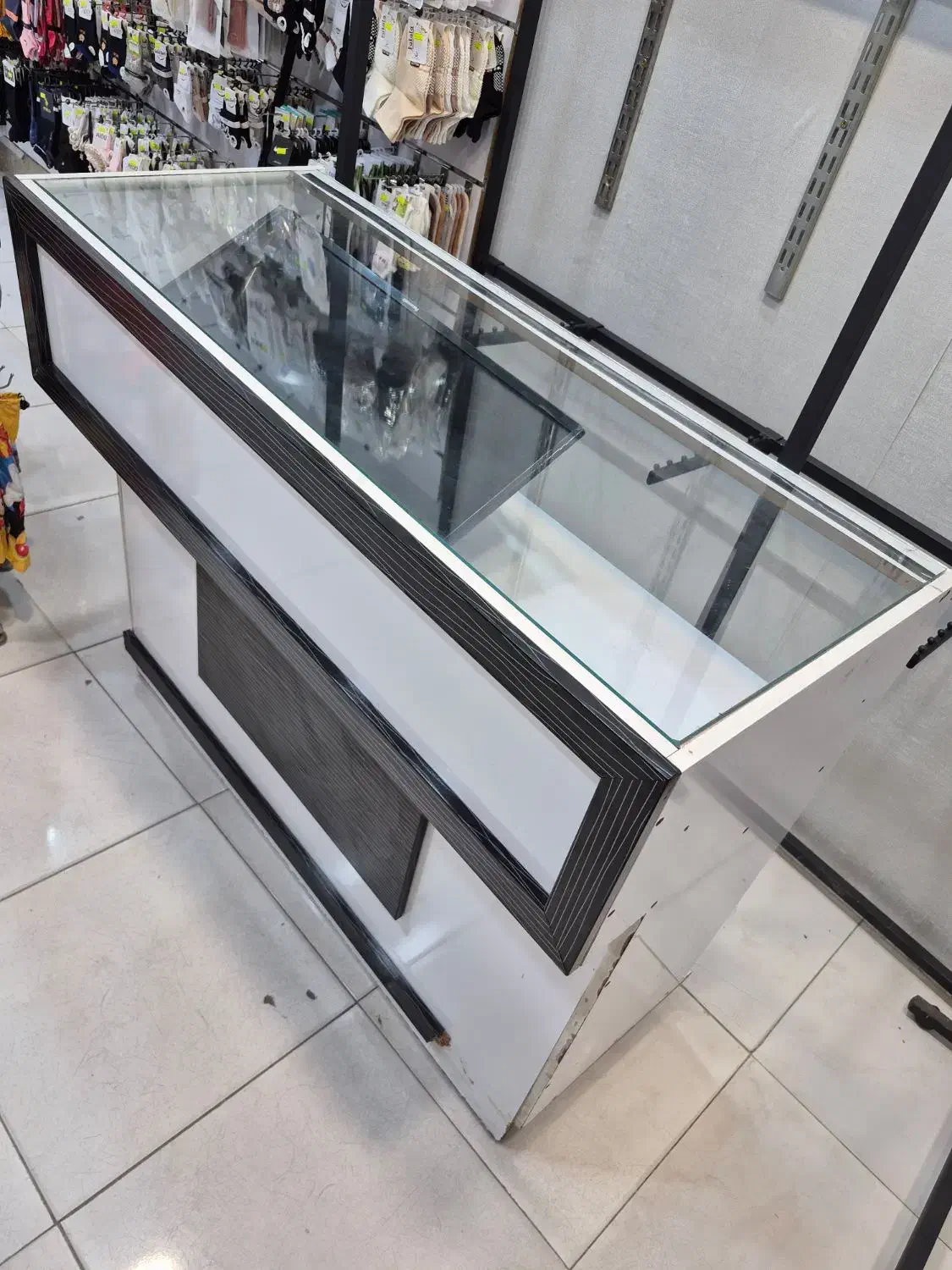 میز ام دی اف mdf|فروشگاه و مغازه|اصفهان, ملک‌شهر|دیوار