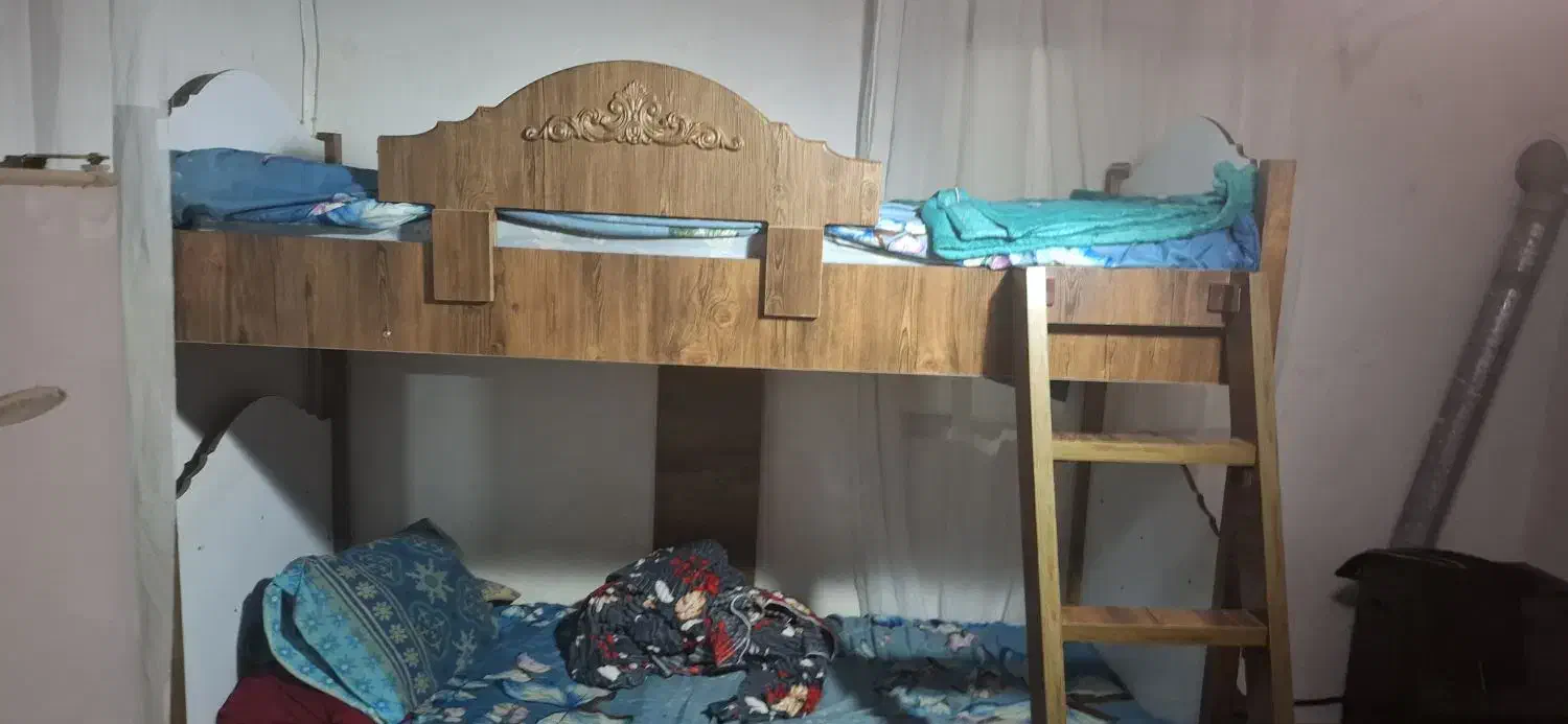 تخت دوطبقه|تخت و سرویس خواب|آستانه اشرفیه, |دیوار