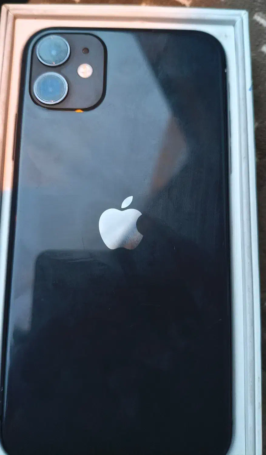 گوشی آیفون ۱۱ معمولی ۱۲۸ باتری ۱۰۰ تعویض|موبایل|سیرجان, |دیوار