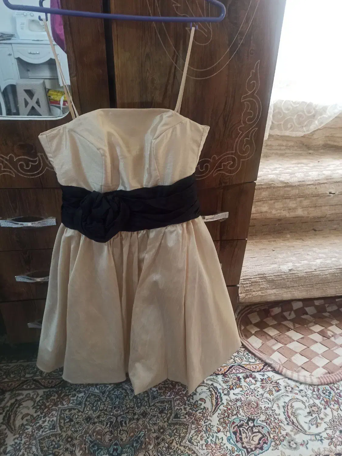 لباس مجلسی دخترانه نو سایز ۳۸|کفش و لباس بچه|قم, باغ پنبه|دیوار