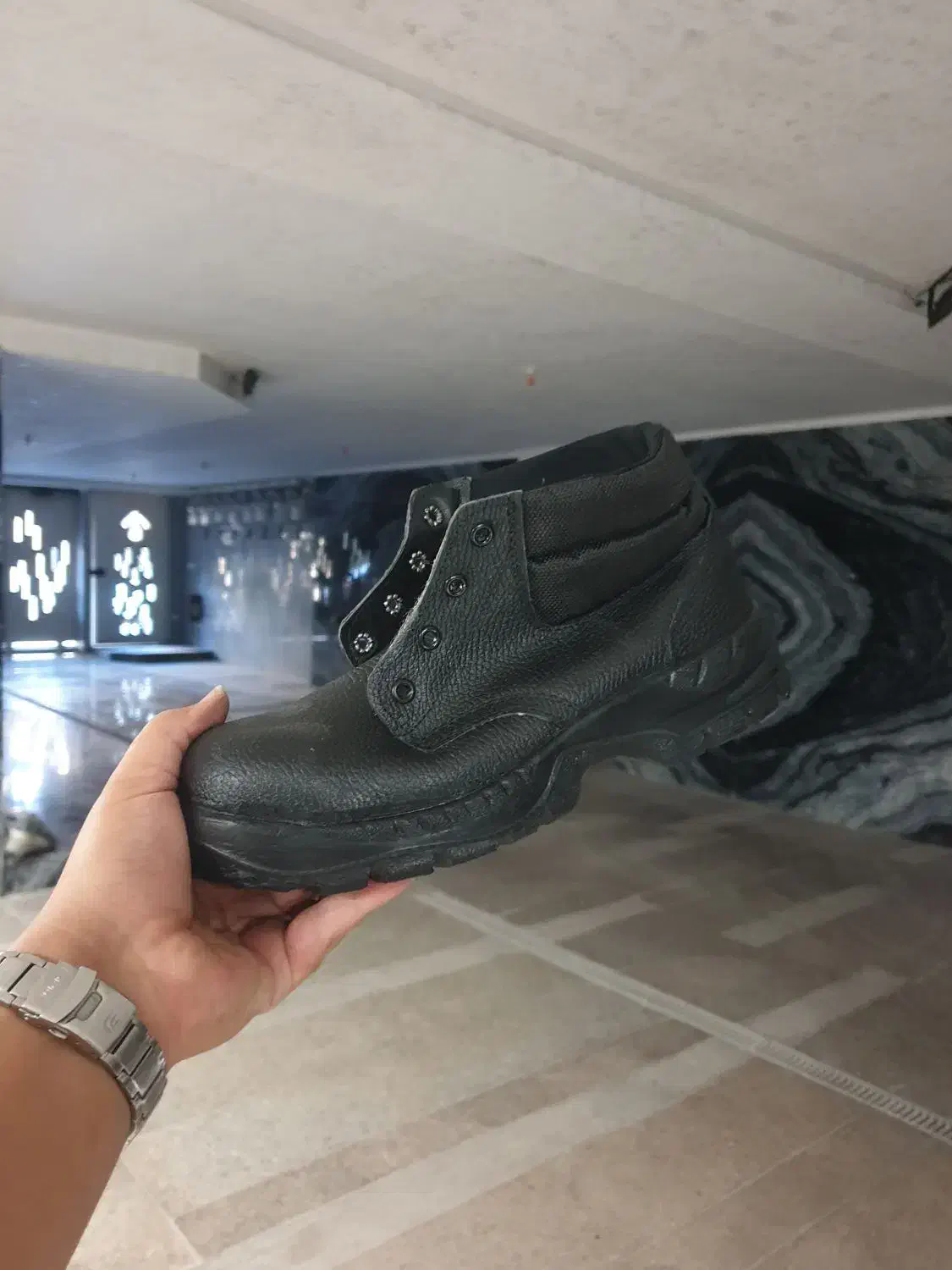 کفش ایمنی نگهبان نو|کیف، کفش، کمربند|اصفهان, کوی امیریه|دیوار