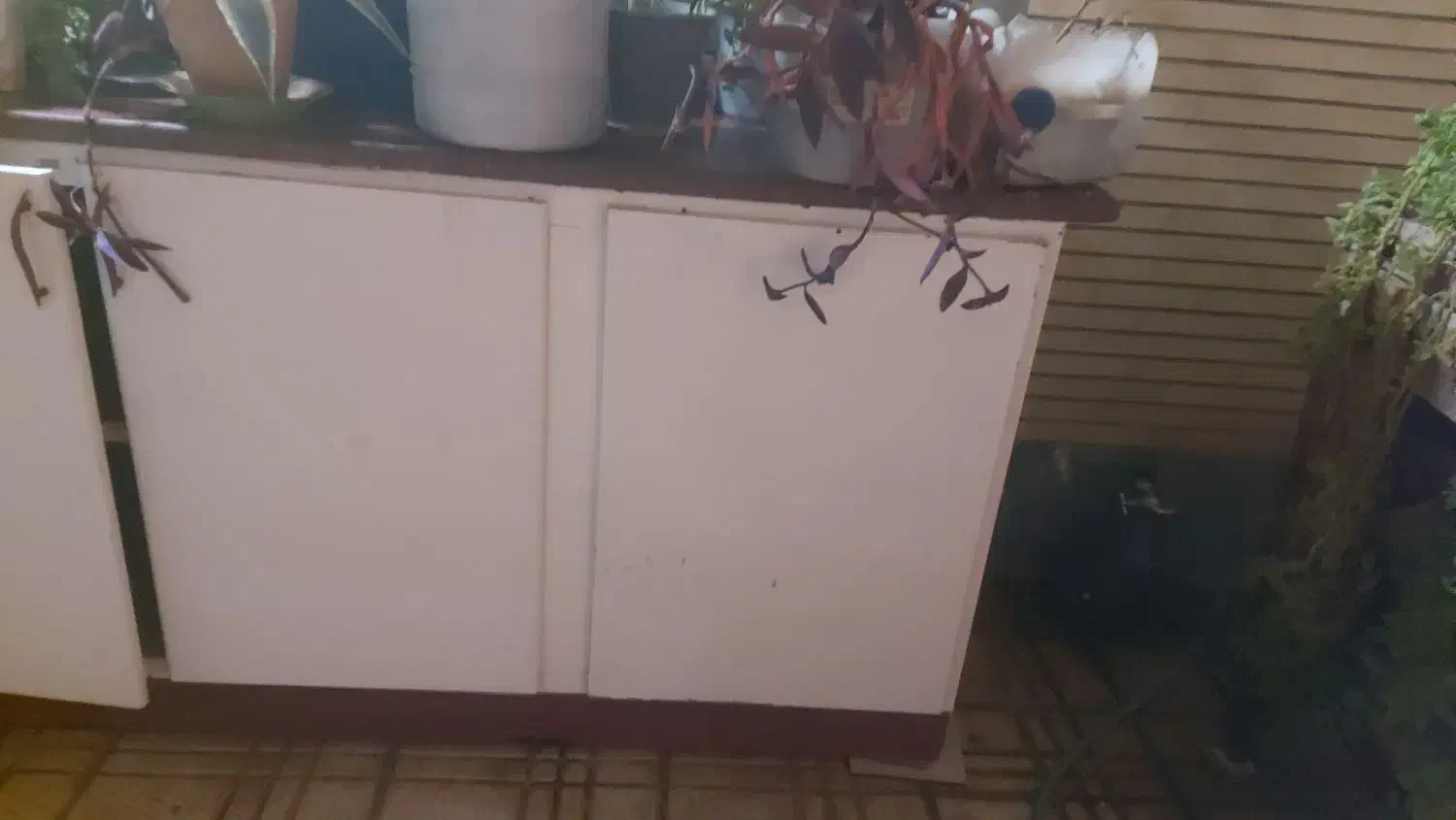 کمد وجا ظرفی اشپز خانه|آب‌چکان و نظم‌دهنده ظروف|اصفهان, جلالیه|دیوار