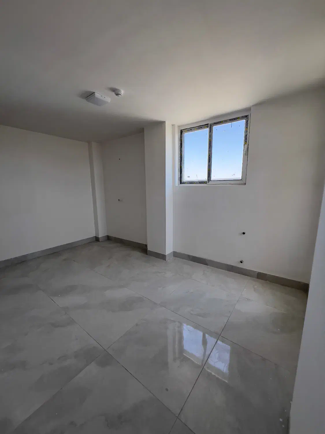 108 متری دو خواب شرکتی|فروش آپارتمان|بروجن, |دیوار