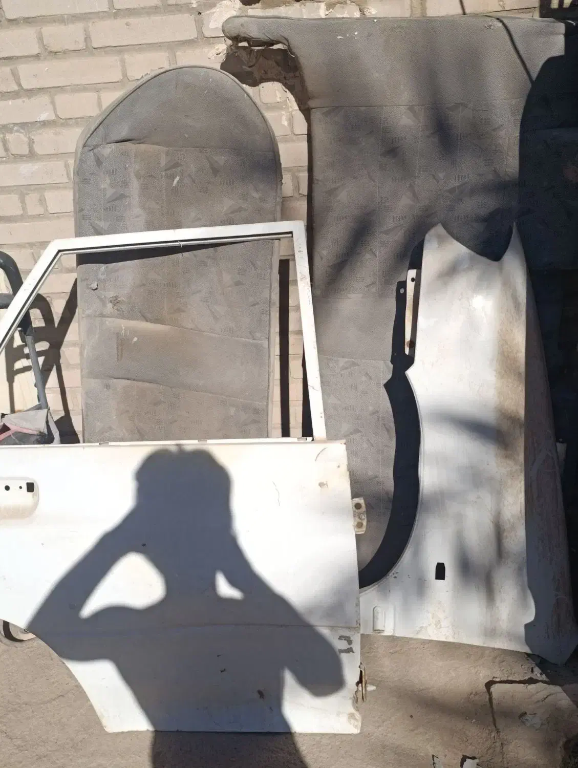 گلگیر جلوچپ پراید۱۱۱وسپرعقب ۱۱۱ودرعقب راست وصندلی|قطعات یدکی و لوازم جانبی|آبادان, |دیوار