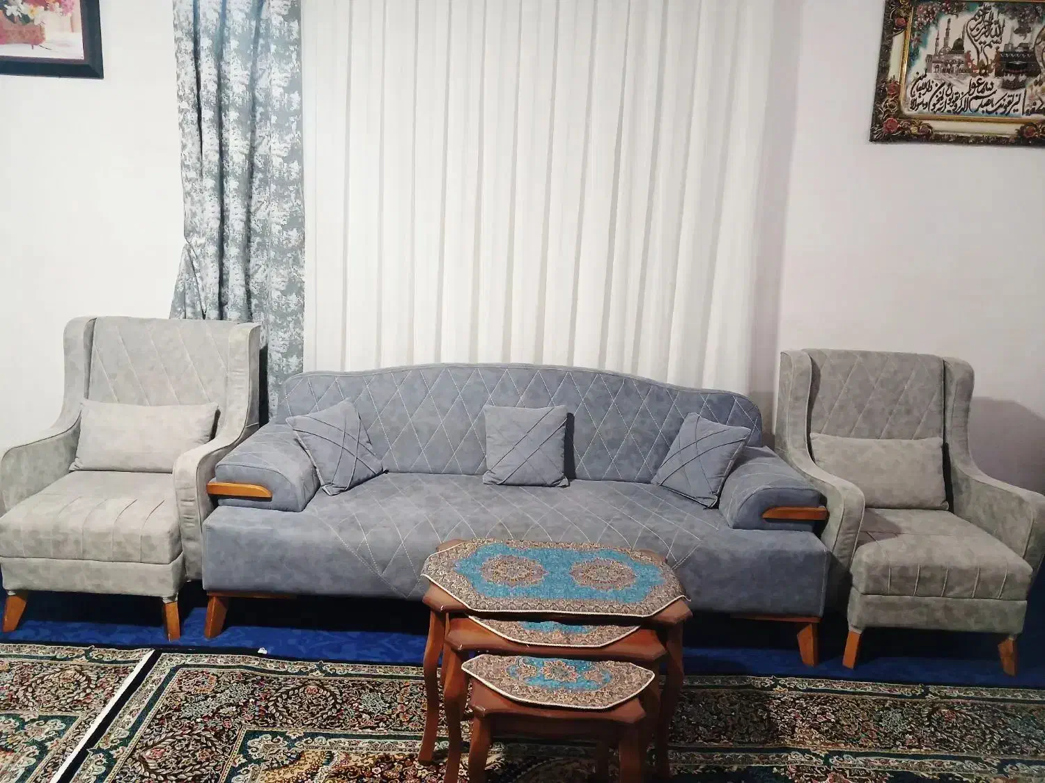 مبل ۷ نفره در حد نو با میز عسلی تربت جام بزد|مبلمان خانگی و میز عسلی|تربت جام, اسماعیل آباد|دیوار