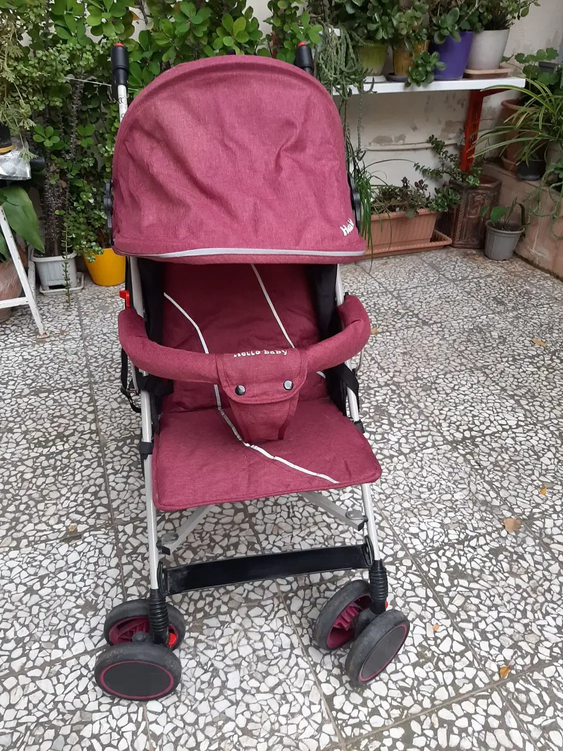 کالسکه بچه در حد نو|کالسکه و لوازم جانبی|رشت, جانبازان|دیوار