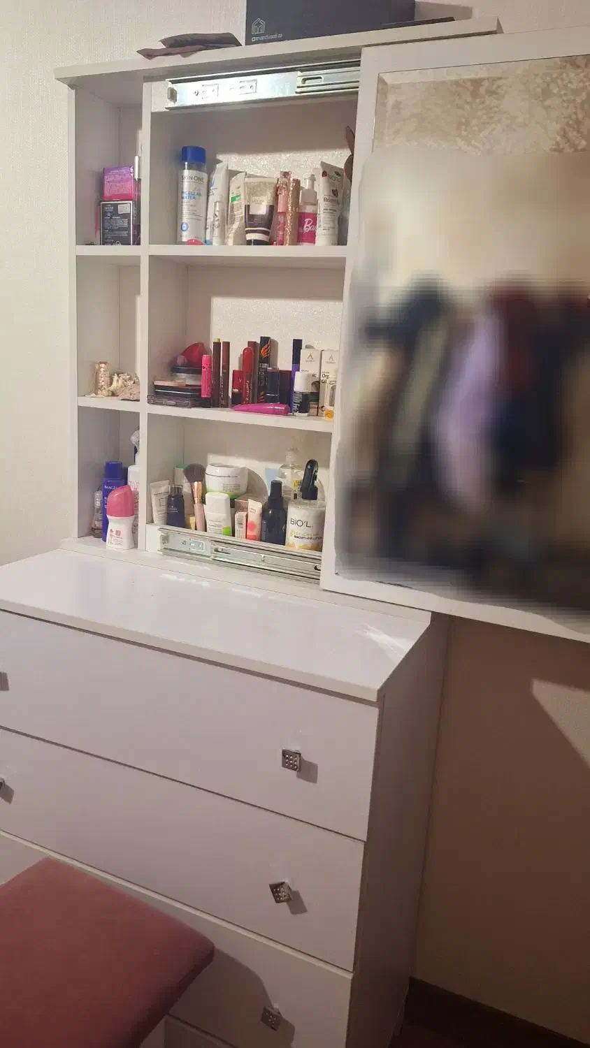 سرویس خواب|تخت و سرویس خواب|پردیس, فاز ۲|دیوار