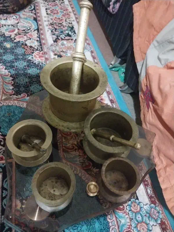 آونگ قدیمی برنجی در هر اندازه.|کلکسیون اشیاء عتیقه|گرگان, |دیوار