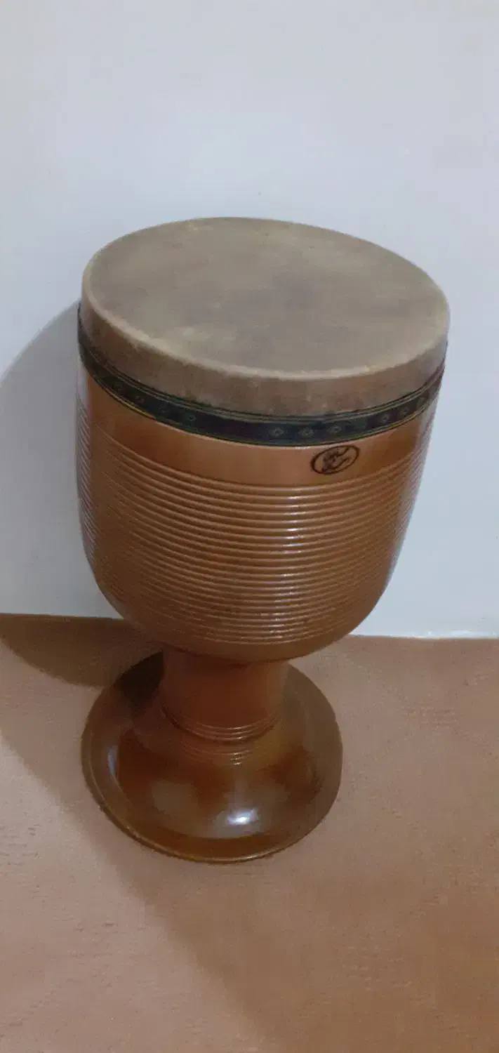 تنبک|سازهای سنتی|شاهرود, |دیوار