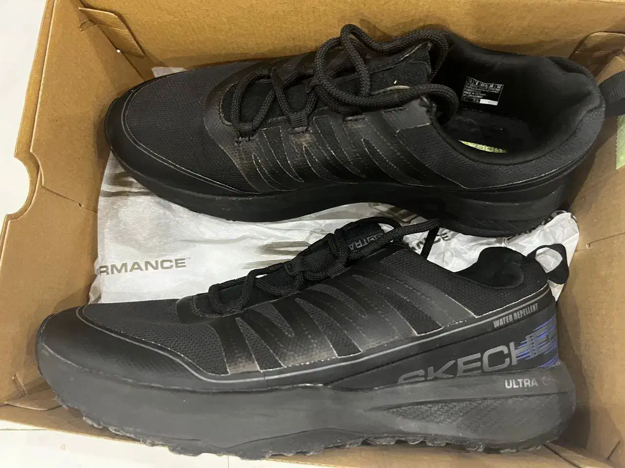 کفش اسپرت خارجی|کیف، کفش، کمربند|اهواز, شهرک دانشگاه|دیوار