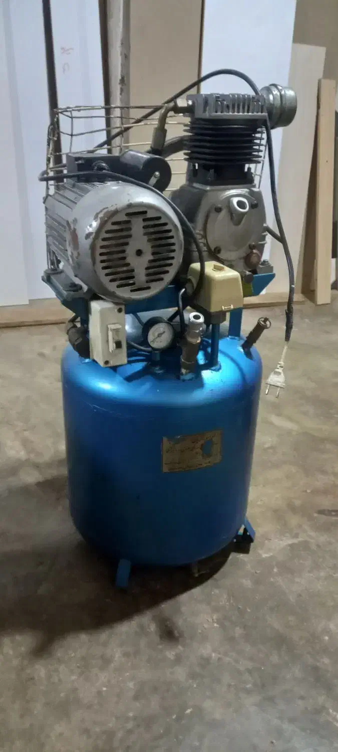 پمپ باد|ماشینآلات صنعتی|لاهیجان, انقلاب|دیوار