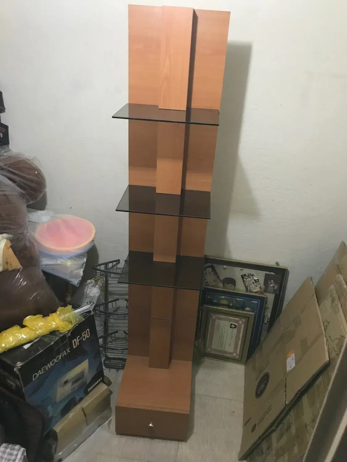 دکور ویترینی خاص|بوفه، ویترین، کنسول|شیراز, زرهی|دیوار