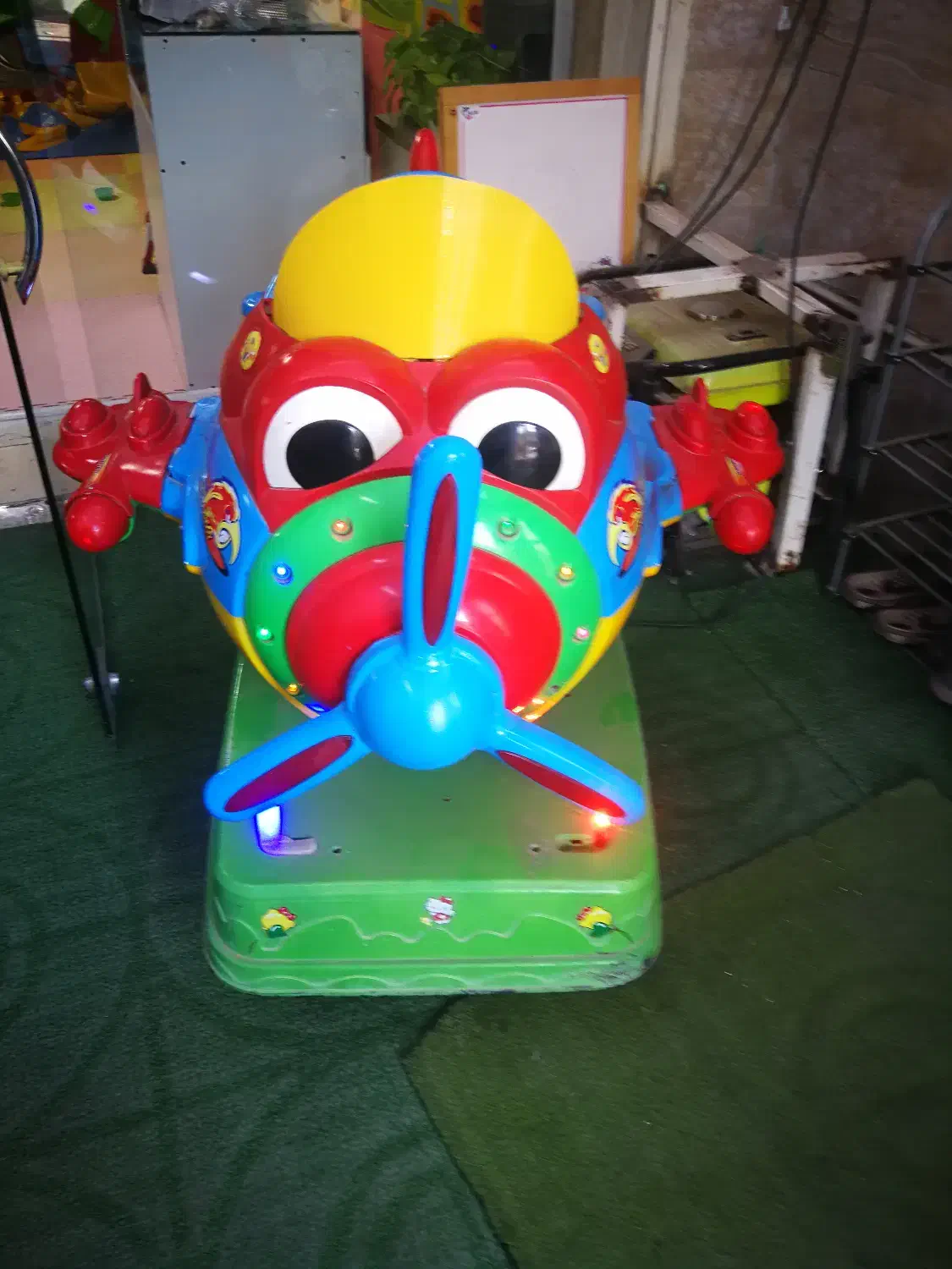 تکان دهنده|اسباببازی|کرج, شهرک جهاننما|دیوار