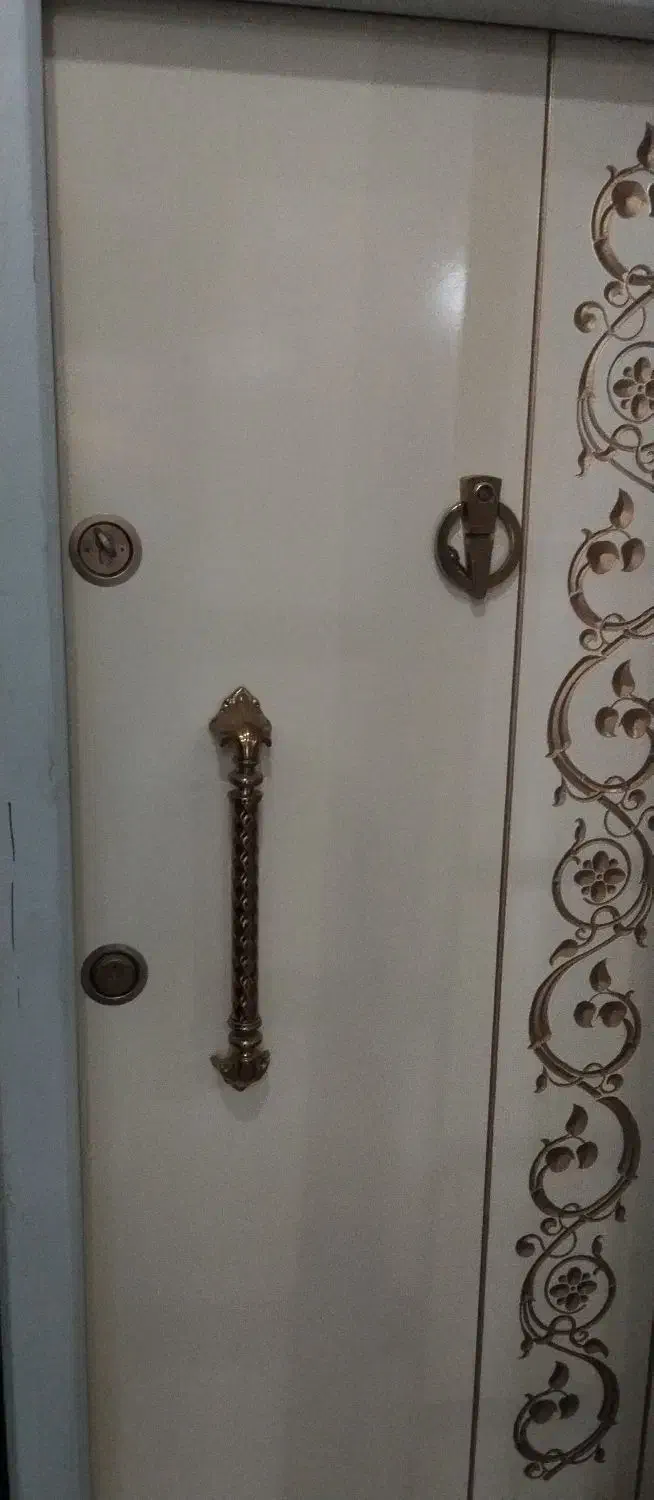 درب ضدسرقت اصل زیر قیمت بازار|حراج|پیرانشهر, |دیوار