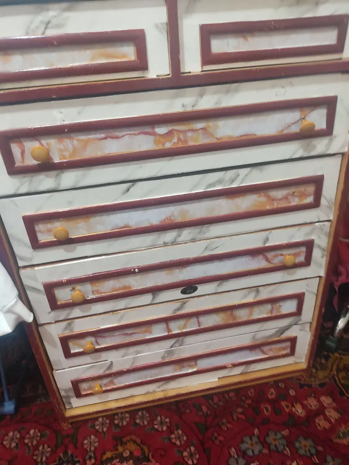 دراور|جاکفشی، کمد، دراور|میانه, |دیوار