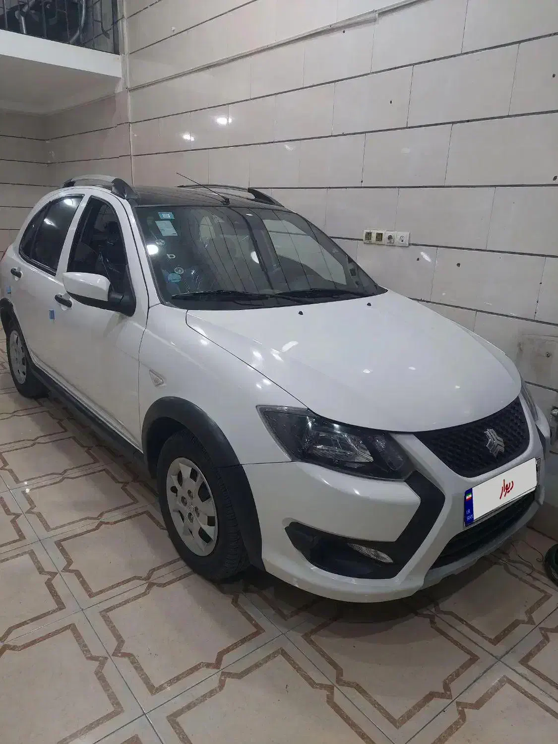 کویک rسفید مشکی مدل ۴۰۲ آپشنال|خودرو سواری و وانت|شیراز, شهرک گلستان|دیوار