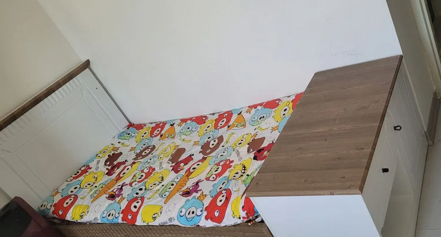 تخت و کنار تختی|تخت و سرویس خواب|پرند, فاز ۳|دیوار