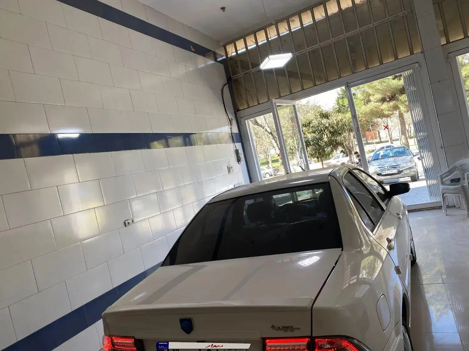 سورن خشک|خودرو سواری و وانت|پاوه, |دیوار