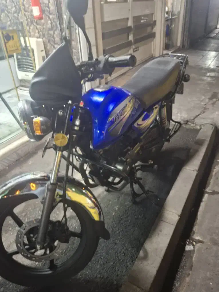 Bx 200|موتورسیکلت|تهران, مجیدیه|دیوار