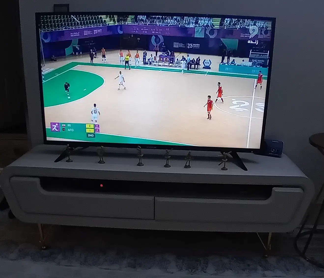 LEDایکسویژن ۴۹اینچ بامیز|تلویزیون و پروژکتور|قم, ژاندارمها|دیوار