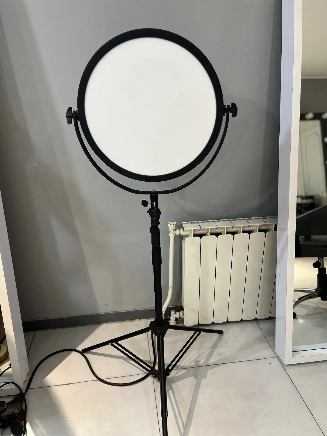 سافت لایت|دوربین عکاسی و فیلم‌برداری|تهران, تهرانپارس غربی|دیوار