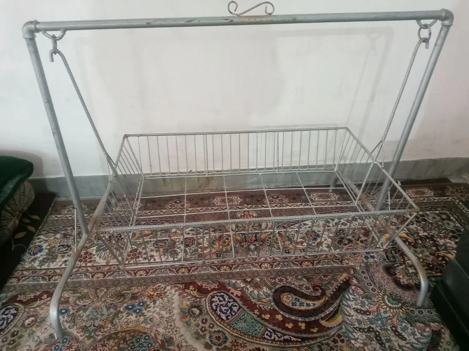گهواره اهنی نو|اسباب و اثاث بچه|اهواز, پردیس دو|دیوار