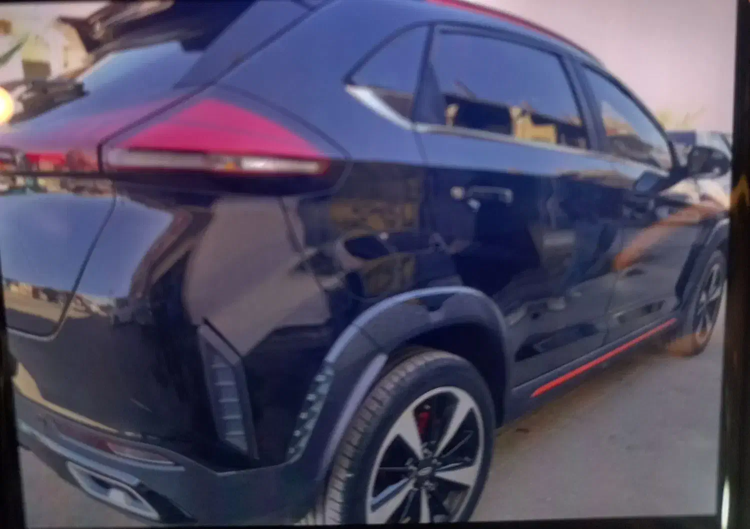 x33 کراس دنده ای مشکی|خودرو سواری و وانت|شیراز, معالی‌آباد|دیوار