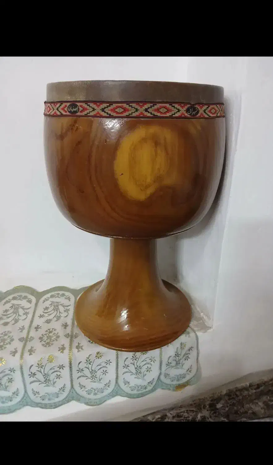 تنبک توت شیرانی|سازهای سنتی|لنجان, |دیوار