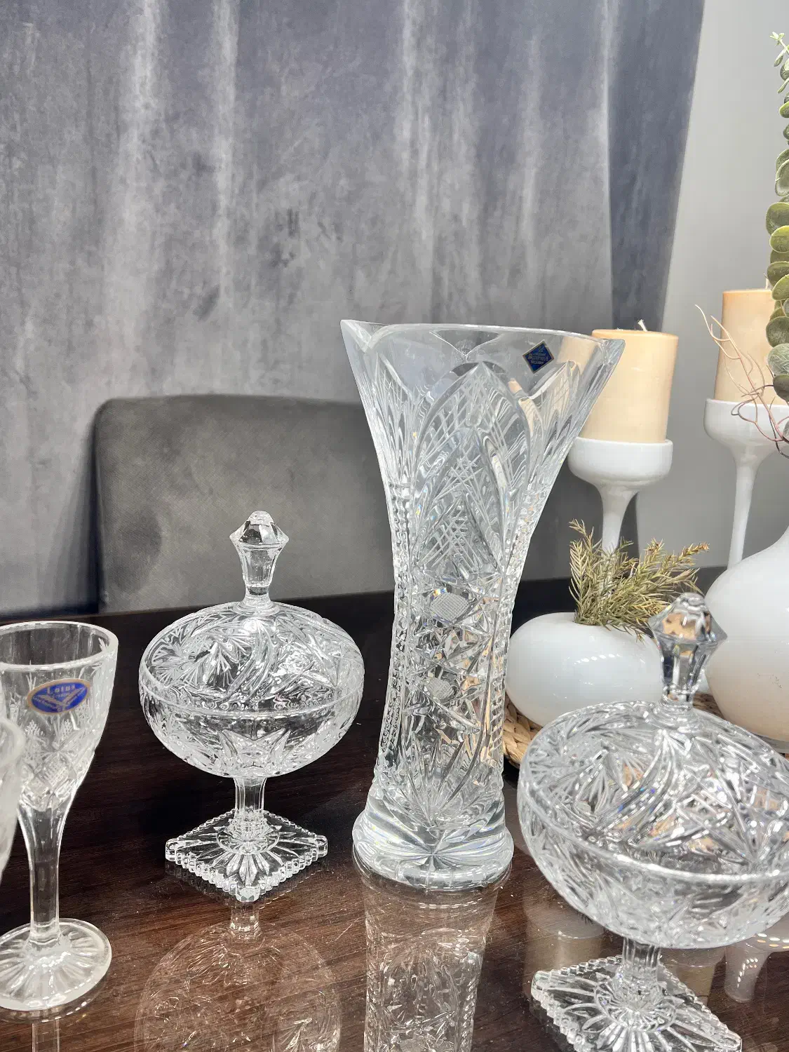 تنگ و گیلاس قدیمی کریستال|کلکسیون اشیاء عتیقه|تهران, نیروی هوایی (پیروزی)|دیوار