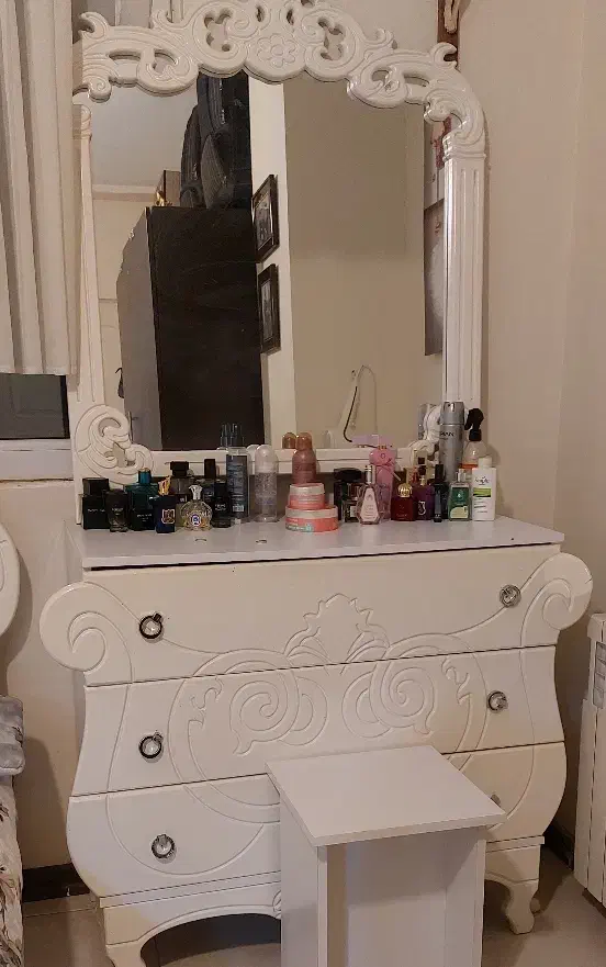 تخت و کمد|تخت و سرویس خواب|رودهن, |دیوار