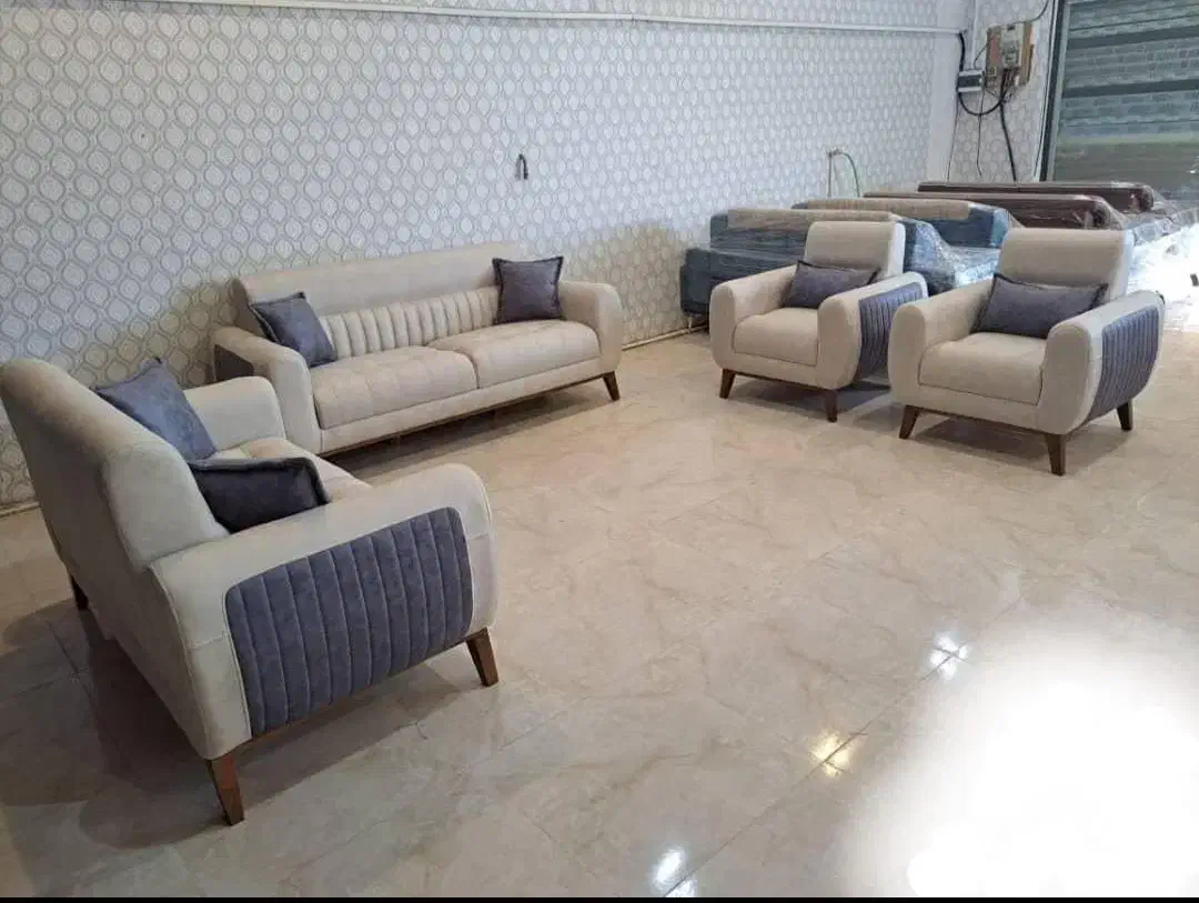 مبل* یزدان*|مبلمان خانگی و میز عسلی|رشت, چله خانه|دیوار