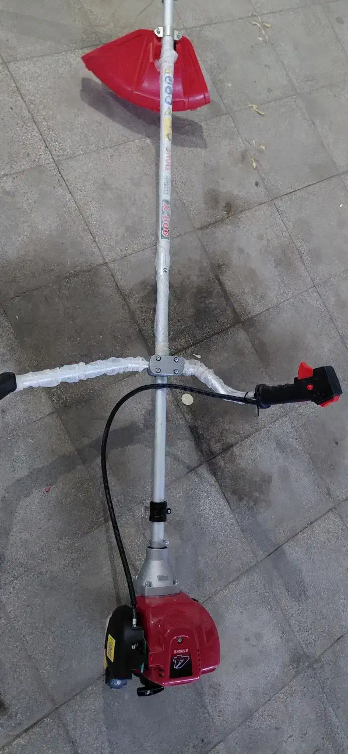 حاشیه زن هوندا|ابزارآلات|اهر, |دیوار